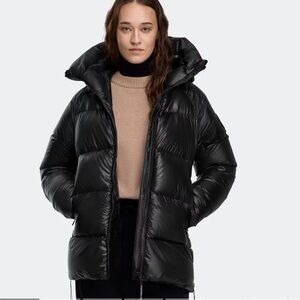 Canada Goose Women's Cypress Black Puffer Coat